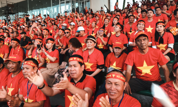 Tour đi Philippines xem chung kết bóng đá SEA Games còn không?