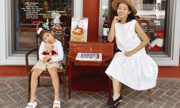 Mai Phương đưa con gái đi du lịch Thái Lan, gương mặt rạng rỡ đầy sức sống