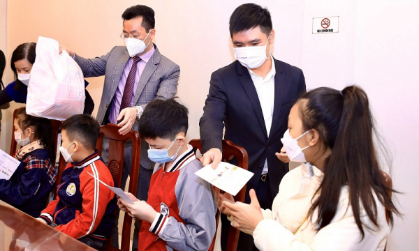 T&T Group trao quà cho trẻ em khó khăn tại Hà Nội