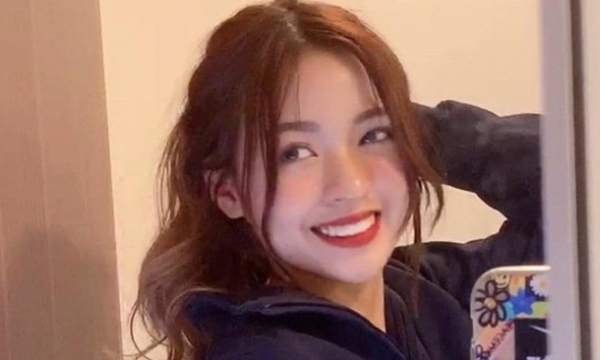 Hotgirl 'bắp cần bơ' Trần Thanh Tâm xin lỗi sau khi lộ ảnh kém xinh, phát ngôn 'thà học ngu mà kiếm ra tiền'