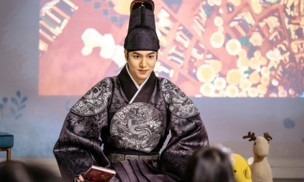 Loạt ảnh tạo hình cổ trang đẹp long lanh của 'Quân vương bất diệt' Lee Min Ho