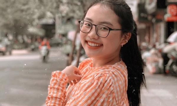Phương Mỹ Chi đối chất trực tiếp tại nhà với người xúc phạm gia đình mình
