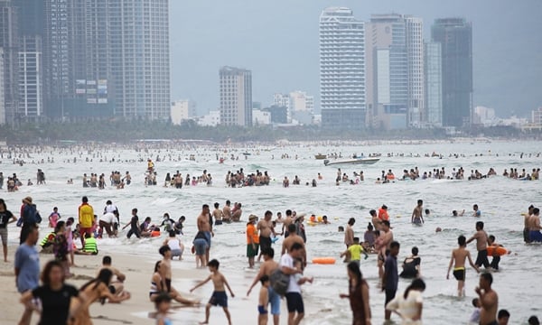 Đến lượt Đà Nẵng cấm tắm biển, thể dục thể thao, dịch vụ cắt tóc