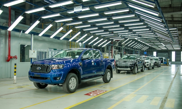 Xe bán tải Ford Ranger lắp ráp chính thức xuất xưởng tại Việt Nam