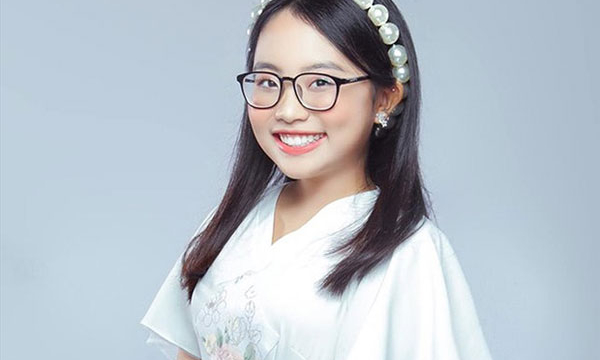 Phương Mỹ Chi thông báo cả gia đình 5 người nhiễm Covid-19