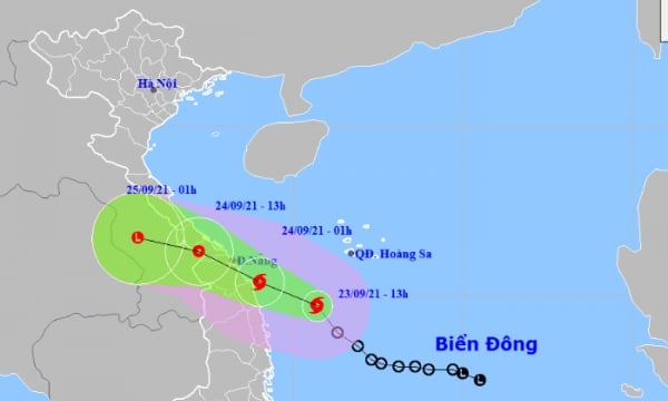 Khẩn cấp: Bão số 6 sẽ đổ bộ Thừa Thiên Huế-Quảng Ngãi; miền Trung mưa lớn