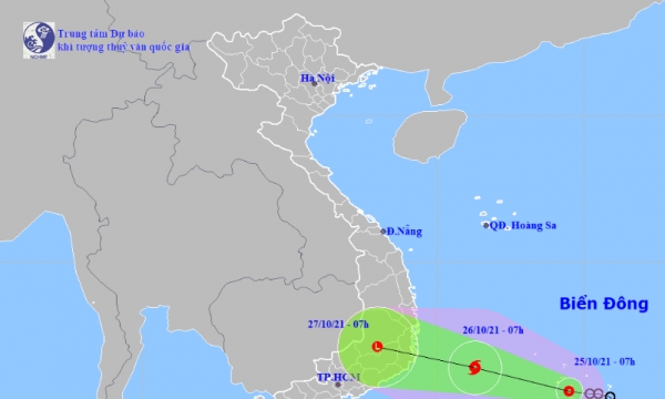 Tin thời tiết 25/10: Áp thấp nhiệt đới trên Biển Đông sẽ mạnh lên thành bão trong 24 giờ tới