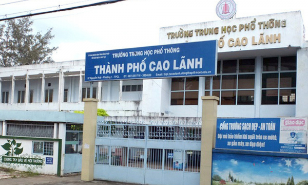 Tin mới vụ thầy giáo ở Đồng Tháp để lộ clip nóng: Xử lý thế nào?