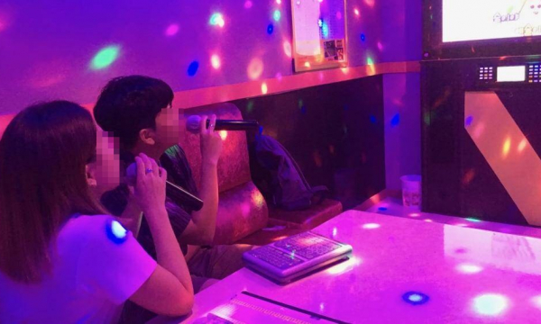 Tổn thương phổi vì hát karaoke