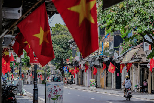 Dịch Covid-19 diễn biến phức tạp, Hà Nội có 10 quận, huyện 'nguy cơ cao'