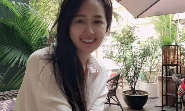 Mai Phương Thuý xuất hiện phờ phạc, cầu xin đừng gây áp lực
