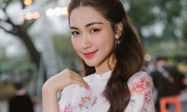 Hòa Minzy nói một câu nghe nhói lòng sau khi chia tay thiếu gia Minh Hải