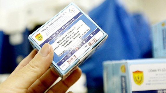 Diễn biến mới nhất vụ kit test Việt Á: Công an 62/63 tỉnh vào cuộc