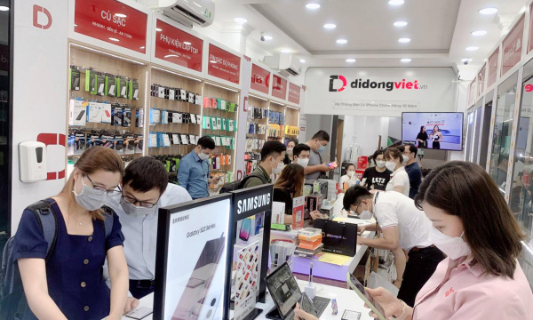 5 smartphone giảm giá mạnh đáng mua dịp hè tới
