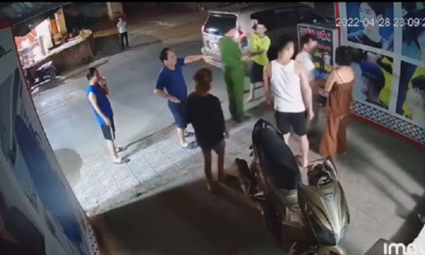 Cần xử lý nghiêm kẻ xông vào tiệm cắt tóc đánh phụ nữ, bắt người ở Cao Bằng