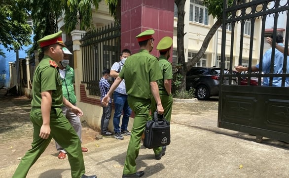 Vụ Giám đốc CDC Đắk Lắk bị bắt: Công ty Việt Á chi 3 tỷ hoa hồng?