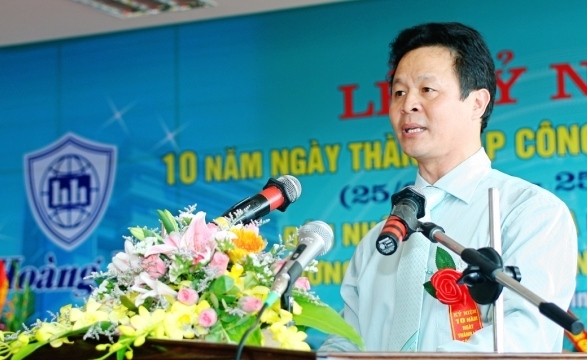 Chủ tịch HĐQT Công ty Hoàng Hà bị đình chỉ giao dịch chứng khoán vì bán cổ phiếu “chui”