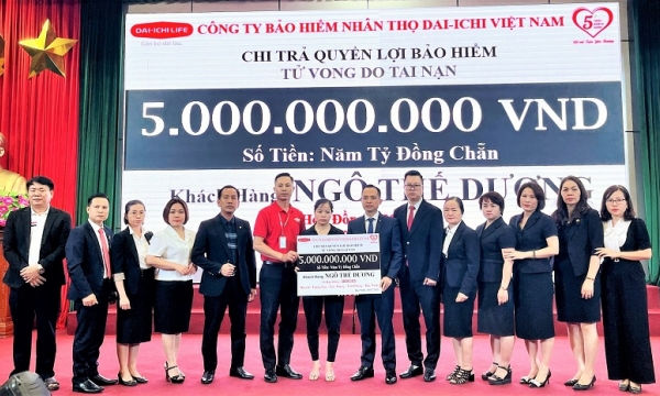 Dai-ichi Life Việt Nam chi trả 5 tỷ đồng cho gia đình nam sinh đuối nước tại Bắc Ninh