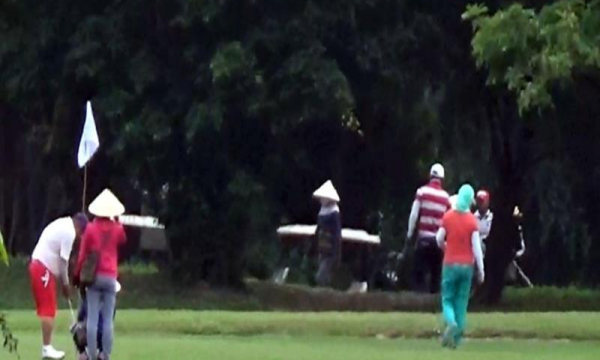 Sân golf Cửa Lò mở cửa đón khách bất chấp tỉnh nhà nằm trong nhóm nguy cơ