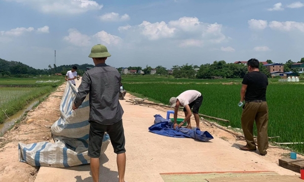Lãnh đạo Hà Nội đối thoại với dân, bãi rác Nam Sơn khai thông