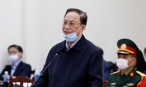 Cựu Đô đốc Nguyễn Văn Hiến được giảm 6 tháng tù giam, không được án treo