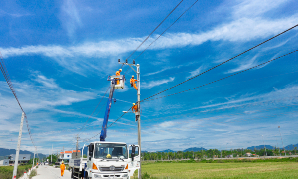 Đà Nẵng đề xuất hỗ trợ giảm giá điện, giảm tiền điện