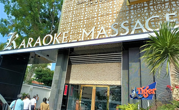 Quán bar, karaoke, massage... ở Khánh Hòa được hoạt động trở lại