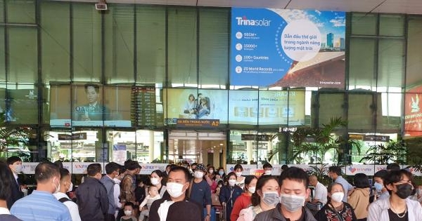 Sân bay Tân Sơn Nhất tăng 1 nghìn khách mỗi ngày, mở lại đường bay quốc tế