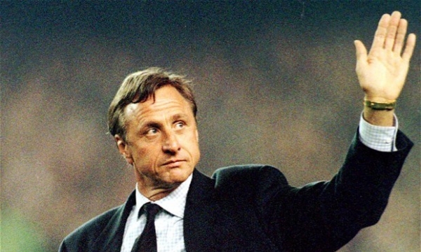 Johan Cruyff là ai? Vì sao người Brazil gọi Cruyff là Thánh?