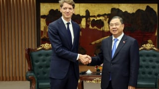 Phó Thủ tướng Thường trực Phạm Gia Túc tiếp lãnh đạo tập đoàn vận tải biển hàng đầu thế giới