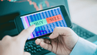 Chủ tịch Hải Phát Invest đăng ký mua 10 triệu cổ phiếu, Pyn Elite Fund hạ sở hữu tại SHS
