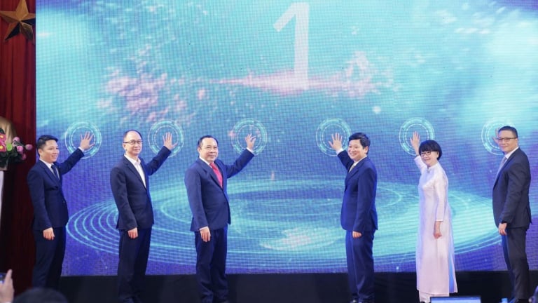 Ra mắt Trung tâm quốc gia hỗ trợ sản xuất thử chip bán dẫn Việt Nam