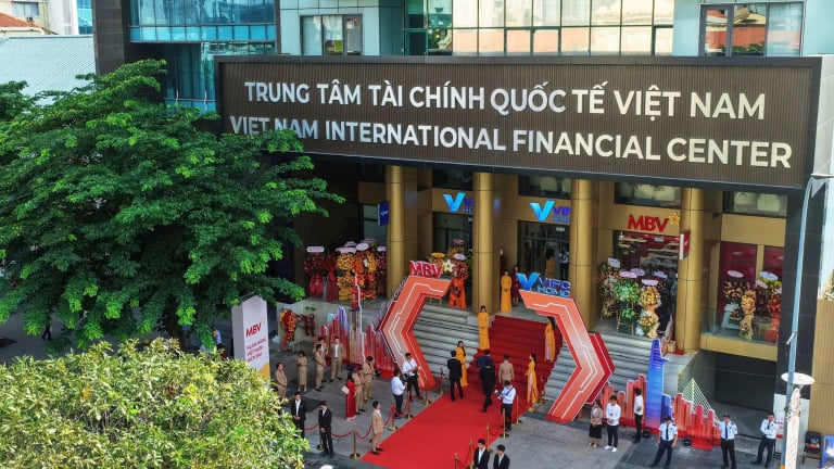 Khai trương trụ sở kinh doanh tại VIFC-HCMC: Bước chuyển sang thị trường phía Nam của ngân hàng MBV