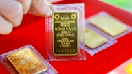 Chỉ được mua - bán vàng miếng SJC tại các tổ chức được cấp phép