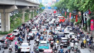 Hà Nội tính cách hạn chế xe cá nhân, cân nhắc thu phí cao tốc