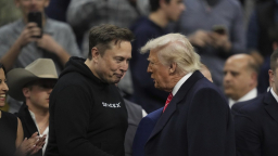 Mệt mỏi vì bị công kích, tỷ phú Elon Musk sắp rút khỏi chính trường?