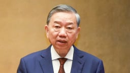 ‘Ngân hàng được cấp phép hoạt động, nếu đổ vỡ thì không thể vô trách nhiệm với dân’