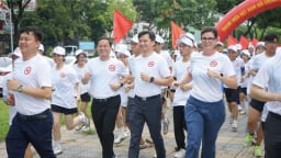 Hơn 1.000 bạn trẻ Đà Nẵng đồng thanh ‘nói không’ với thuốc lá điện tử
