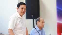 Một tháng khởi tố 36 vụ hàng giả, mới chỉ phần nổi của 'tảng băng chìm'