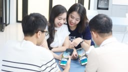 Một chạm đặt vé máy bay: Khi app ngân hàng trở thành ‘trợ lý du lịch’ 