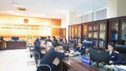 Hơn 4.500 công chức ngành thuế xin nghỉ việc