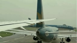 Vụ 2 máy bay Vietnam Airlines va quệt tại Nội Bài: Đình chỉ 4 phi công
