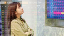 Cổ phiếu KCN và dệt may lao dốc, toàn thị trường vẫn bình ổn sau tin thuế quan