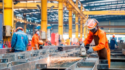 Tăng trưởng kinh tế: Động lực ngắn hạn vẫn là xuất khẩu