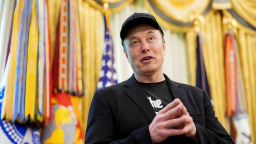Bất đồng với TT Trump, tỷ phú Elon Musk lập Đảng nước Mỹ