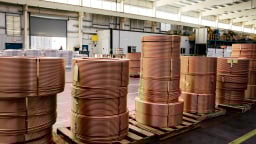 Giá đồng lập kỷ lục mới sau lời đe dọa áp thuế 50% của TT Trump