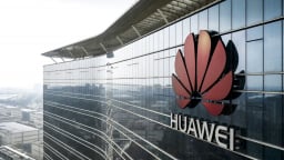Huawei: Thoát sự bóp nghẹt của Mỹ, vượt lên làm thủ lĩnh AI Trung Quốc
