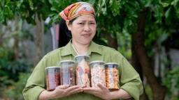 Doanh thu Ăn Cùng Bà Tuyết 'vượt mặt' nhiều thương hiệu đình đám