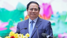 Thủ tướng: 'Xây nhà 20 tầng phải đi xin cấp phép, không tiêu cực mới lạ'
