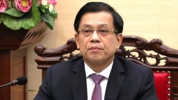 Buộc thôi việc Thứ trưởng Bộ Nội vụ Nguyễn Bá Hoan